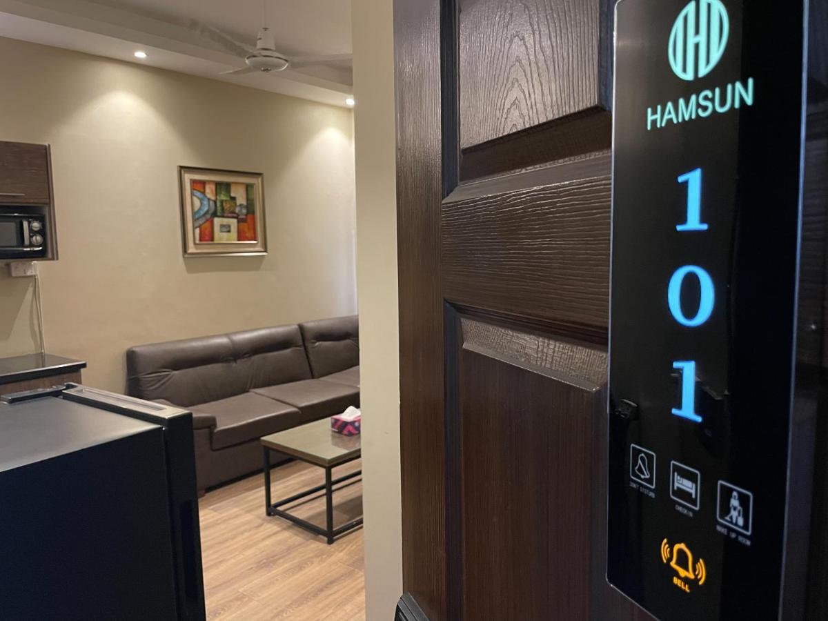 Hamsun Shahrah-E-Faisal Hotell Karachi Eksteriør bilde