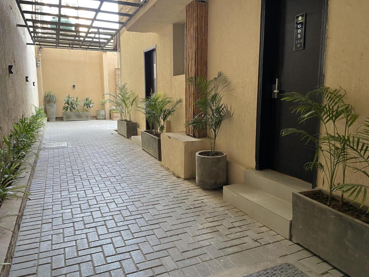 Hamsun Shahrah-E-Faisal Hotell Karachi Eksteriør bilde