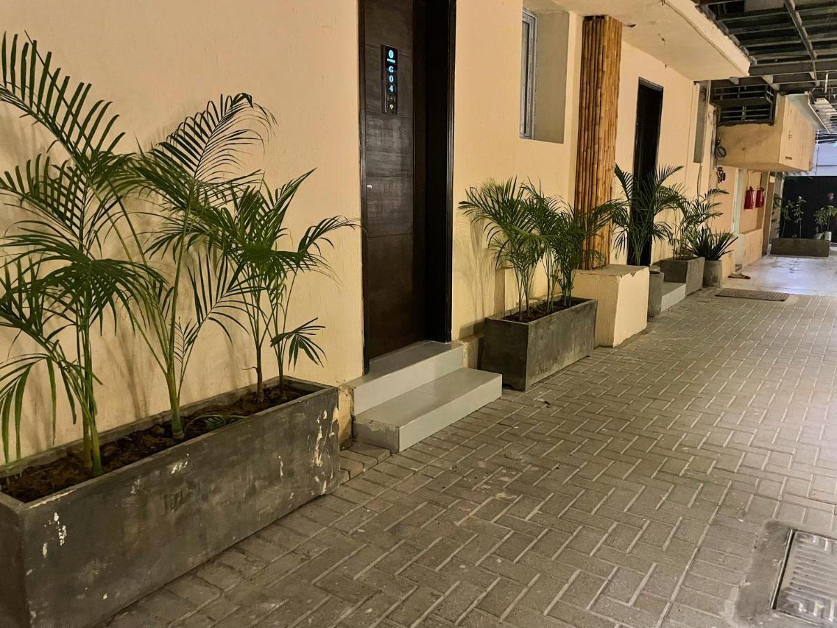Hamsun Shahrah-E-Faisal Hotell Karachi Eksteriør bilde