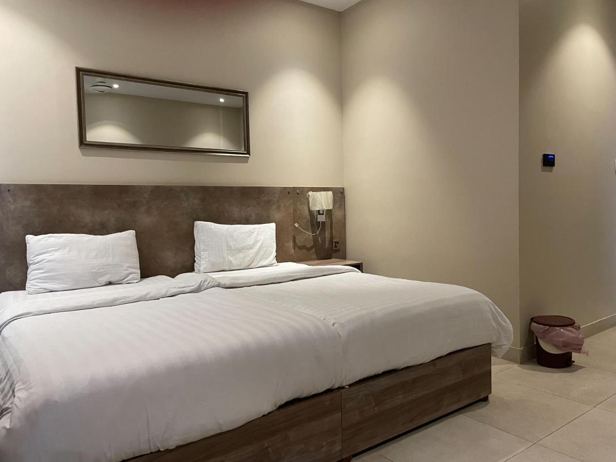 Hamsun Shahrah-E-Faisal Hotell Karachi Eksteriør bilde