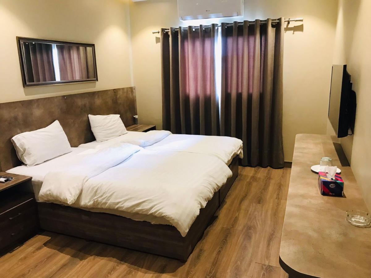 Hamsun Shahrah-E-Faisal Hotell Karachi Eksteriør bilde
